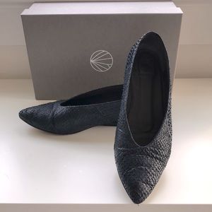 COCLICO Limited Edition Dall Flats